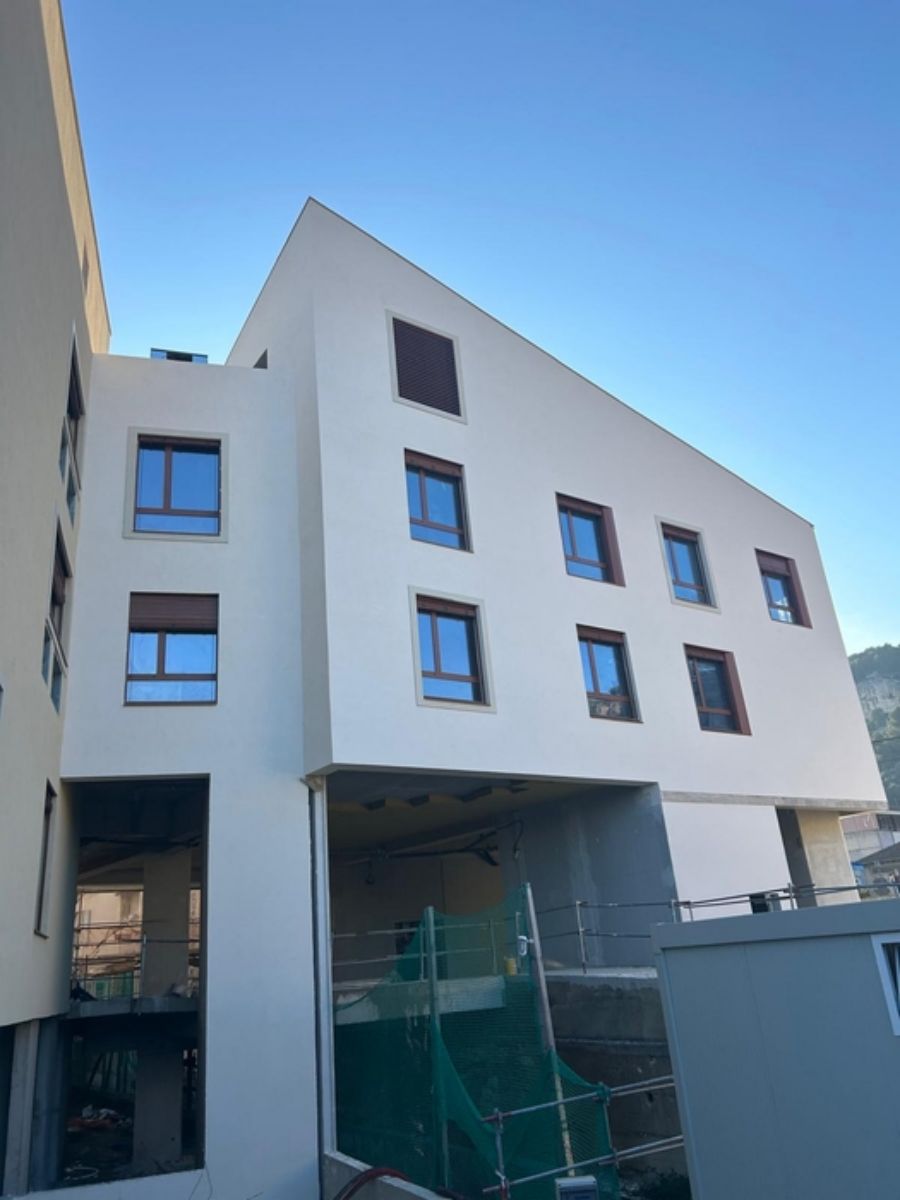 Façade isolée éligible éco-PTZ Vaucluse